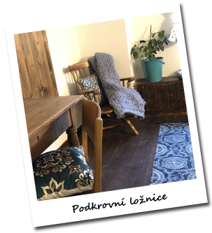 Podkrovní ložnice detail